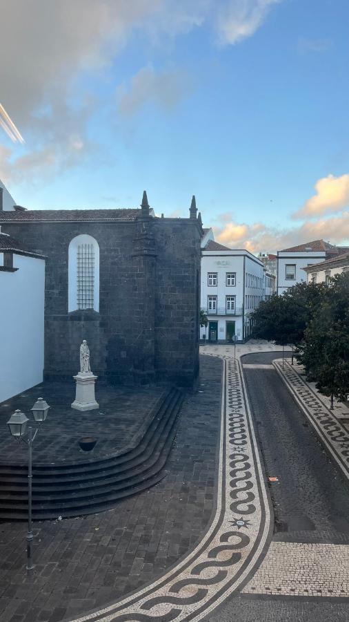 Matriz 55, Hostel & Suites Ponta Delgada Exterior foto